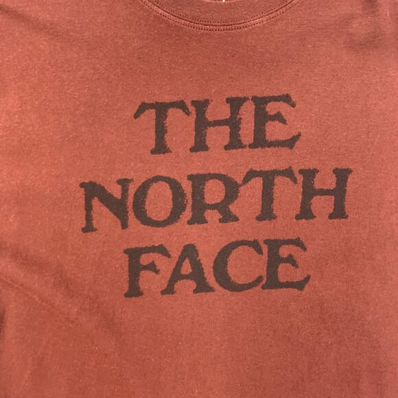 The North Face Tee Men M Medium Garnet Classic Fit Cotton Short Sleeve Crew Neck - Picture 4 of 8